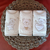 Tris bavette con orsetti sui toni del beige