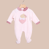 Tutina con colletto di ciniglia rosa con orsetto con cuore