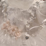 Abito battesimo/ cerimonia sartoriale luxury con pizzo e fiori a rilievo con Swarovsky interni