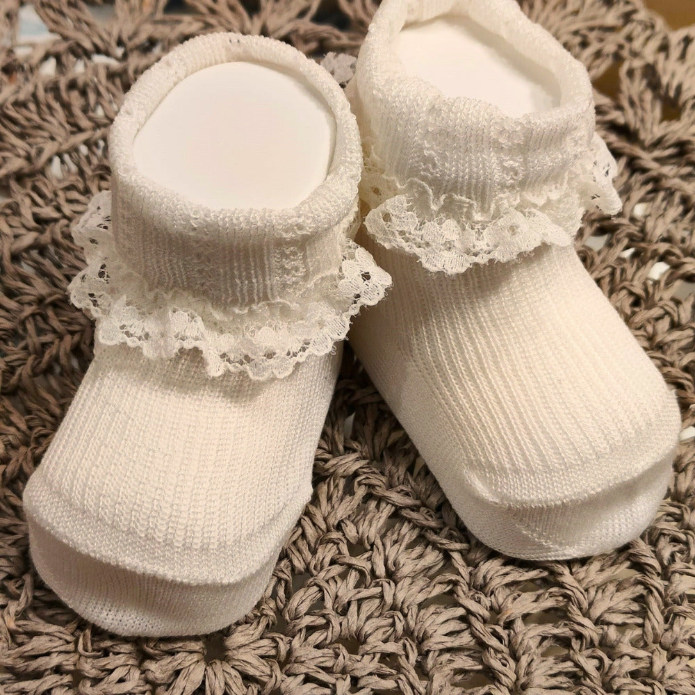 calzini con rouche panna per neonata 